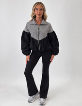 Load image into Gallery viewer, Black Layla Check Print Zip-Up Jacket