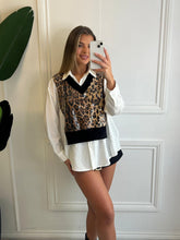 Load image into Gallery viewer, White Isabel Animal Print Oversized Shirt
