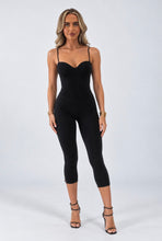 Load image into Gallery viewer, Black Stacey Capri Leggings
