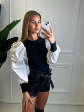 Load image into Gallery viewer, Black and White Anabella Puff Sleeve Top
