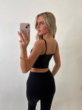 Load image into Gallery viewer, Black Sarah Capris
