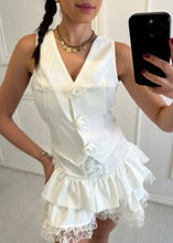 Load image into Gallery viewer, White Jolie Floral Co ord
