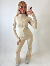 Load image into Gallery viewer, Cream Amara Sculpt Flare Set
