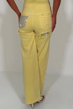 Load image into Gallery viewer, Yellow Jenson Rhinestone Pocket Jeans
