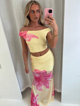Load image into Gallery viewer, Yellow Floral Cadhla Co-Ord
