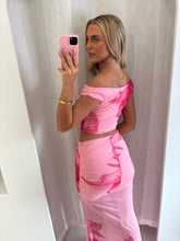 Load image into Gallery viewer, Pink Floral Cadhla Co-Ord

