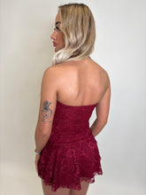 Load image into Gallery viewer, Wine Freya Strapless Lace Dress

