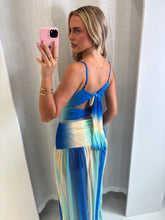 Load image into Gallery viewer, Blue Evelyn Beach Co-Ord

