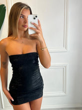 Load image into Gallery viewer, Black Emira Strapless Mini Dress
