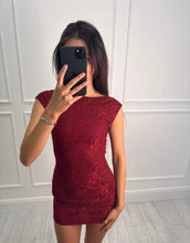 Load image into Gallery viewer, Wine Ivy Backless Lace Dress
