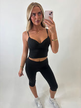 Load image into Gallery viewer, Black Sarah Capris
