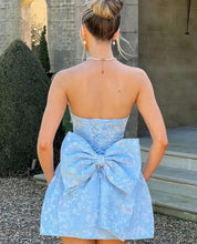 Load image into Gallery viewer, Baby blue Daisy bow dress
