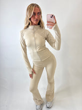 Load image into Gallery viewer, Cream Amara Sculpt Flare Set

