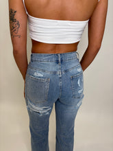 Load image into Gallery viewer, Denim Indie Rhinestone Pocket Jeans
