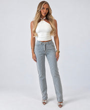 Load image into Gallery viewer, Light Wash Belle Diamanté Straight-Leg Jeans
