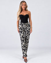 Load image into Gallery viewer, Grey Isla Camo Straight-Leg Jeans
