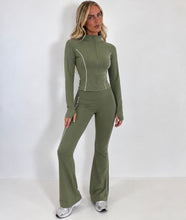 Load image into Gallery viewer, Green Poppi Contrast Flare Co-ord
