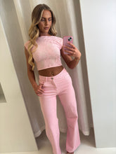 Load image into Gallery viewer, Pink Jenson Rhinestone Pocket Jeans

